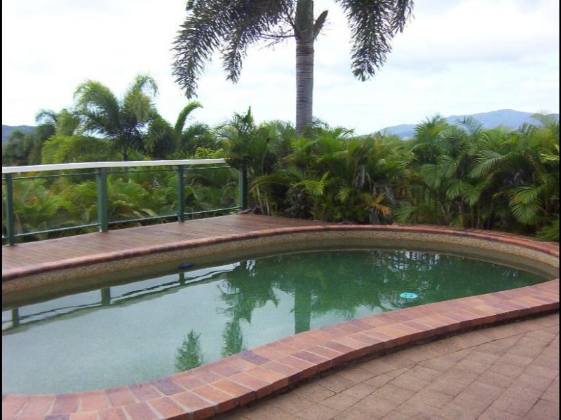 8  Rosemont Street  City View, Mooroobool QLD 4870