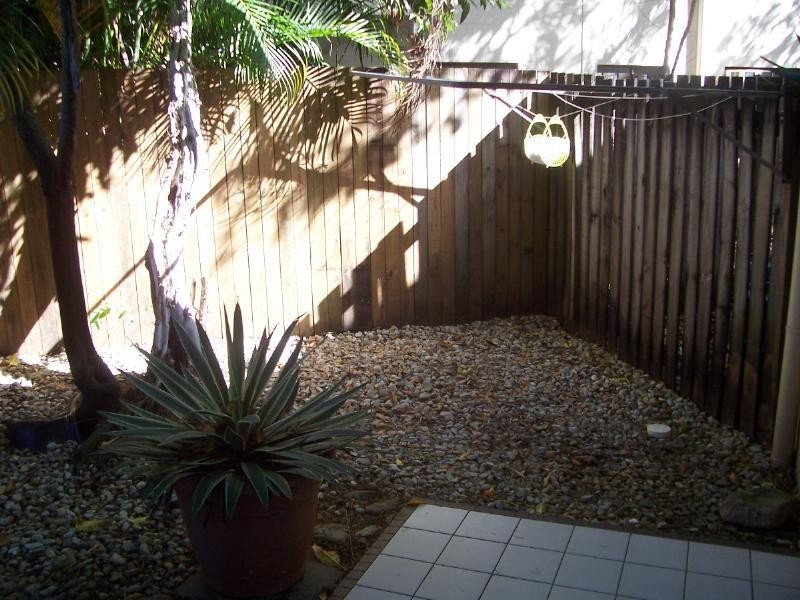 10/457 Severin Street, Parramatta Park QLD 4870