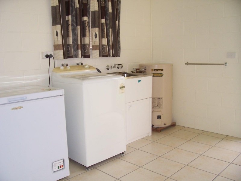 8 Sondrio Street Woree, Cairns QLD 4870