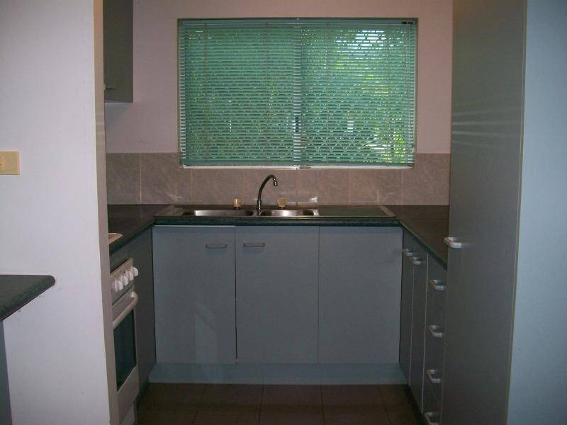 3/3-5 Springfield Crescent, Manoora QLD 4870