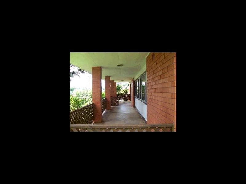 191 Toogood Road, Bayview Heights QLD 4868