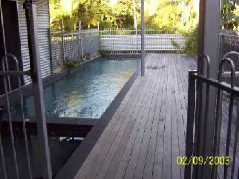 111 Upper Richardson Street, Whitfield QLD 4870