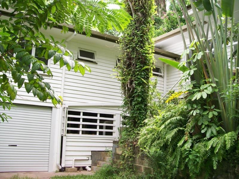 44 Walsh Street, Edge Hill QLD 4870