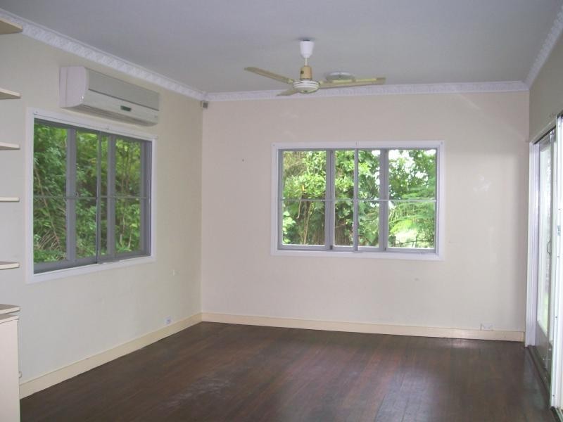 44 Walsh Street, Edge Hill QLD 4870