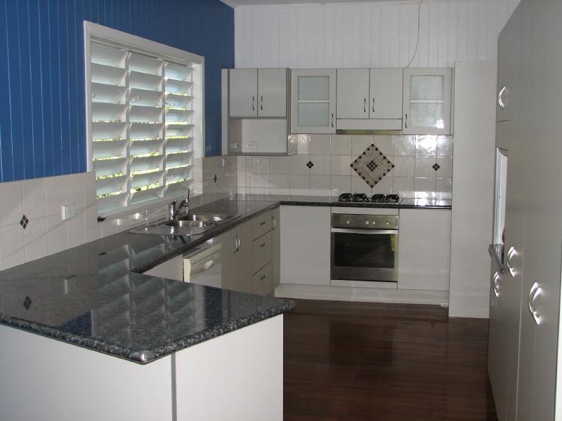 206 Woodward Street, Edge Hill QLD 4870