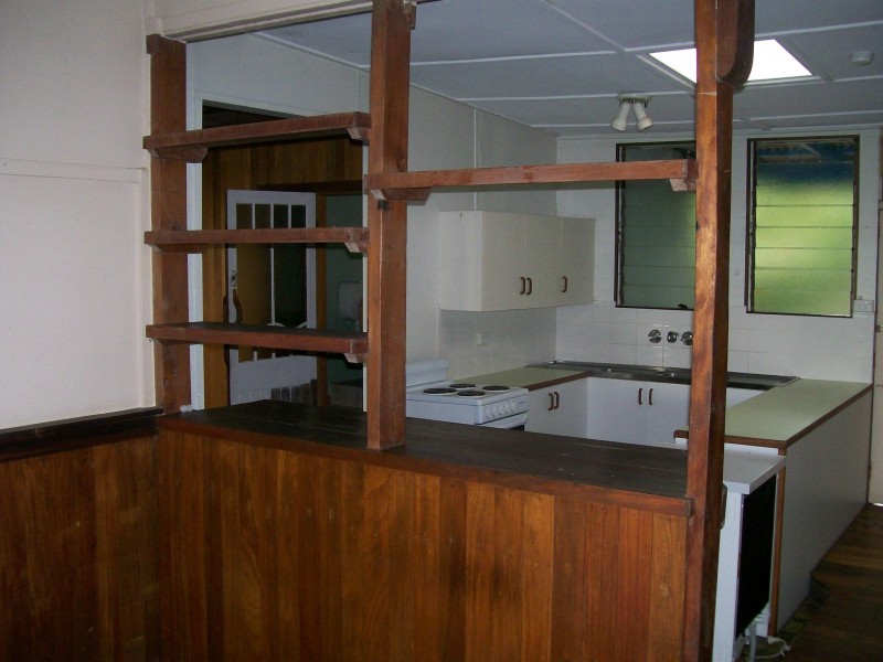 155 O’Shea Esplanade, Machans Beach QLD 4878