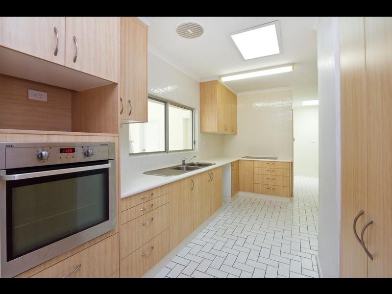 29 Kewarra Street, Kewarra Beach QLD 4879