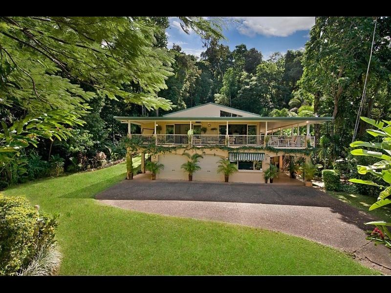 32 Figtree Drive, Caravonica QLD 4878