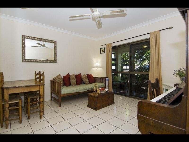 2/11 Vallely Street, Freshwater QLD 4870