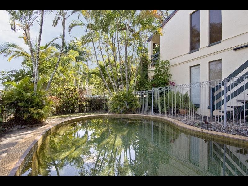 2/11 Vallely Street, Freshwater QLD 4870