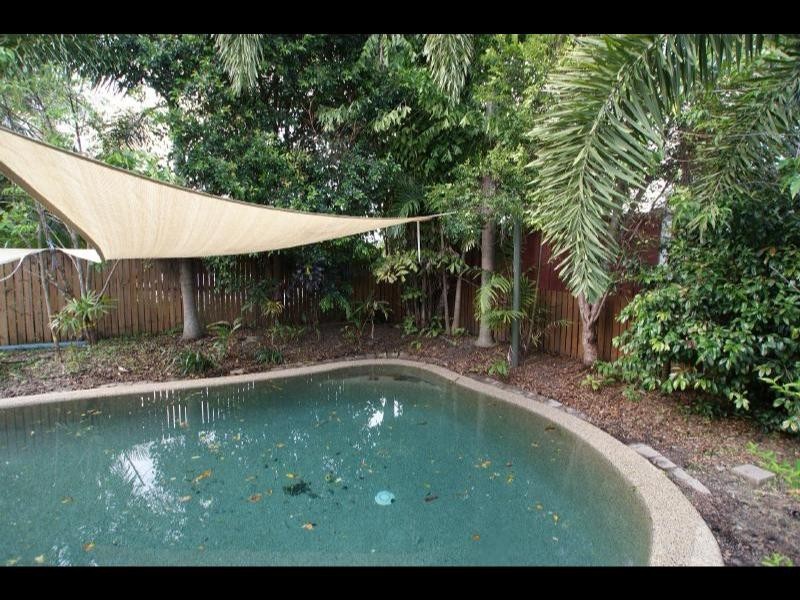 6 Kimberley Street, Trinity Park QLD 4879