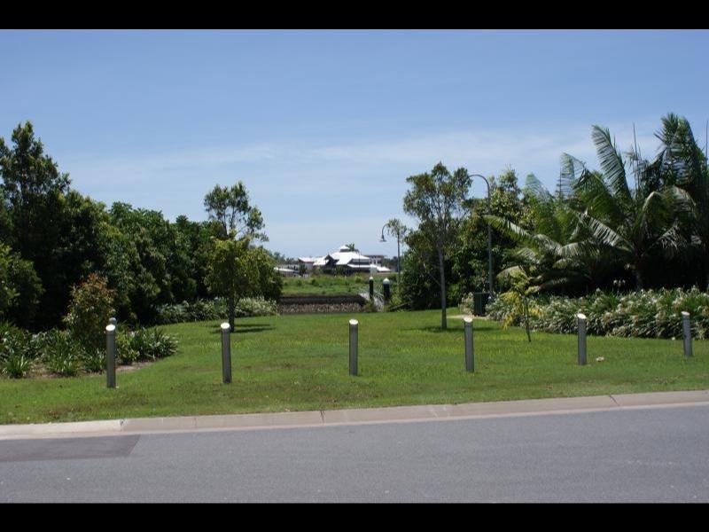 2/110 Harbour Drive, “Miramonte”, Trinity Park QLD 4879