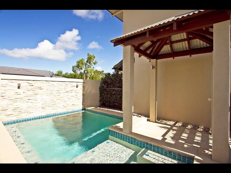 0/110 Harbour Drive, Trinity Park QLD 4879