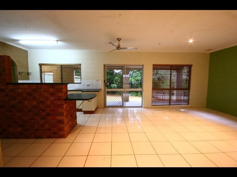 22 Adam Drive, Brinsmead QLD 4870