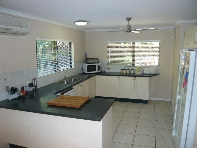 21 Alexandra Street, Clifton Beach QLD 4879