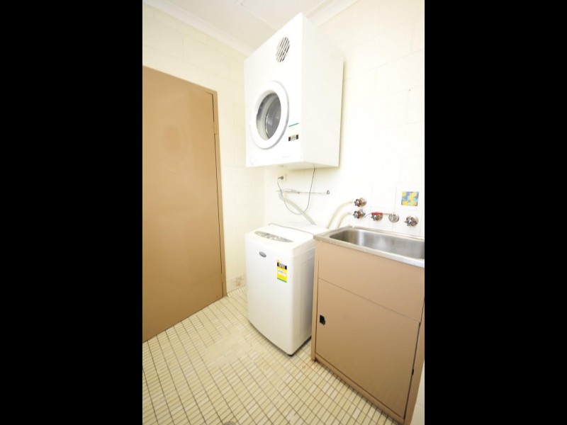 27/173 Mayers Street, Manoora QLD 4870