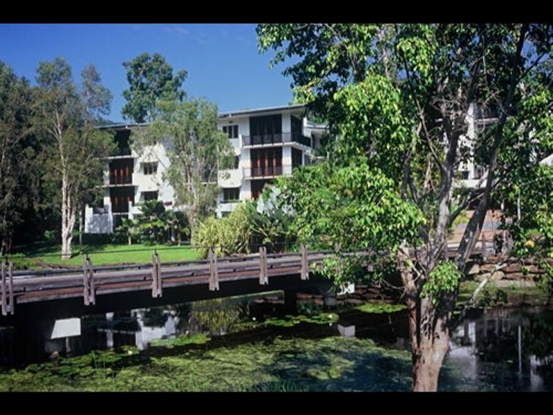 3/6  Cedar Road, Palm Cove QLD 4879