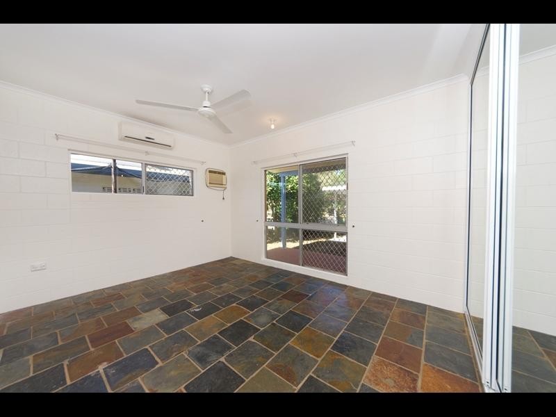 18 Lyndel Drive, Woree QLD 4868
