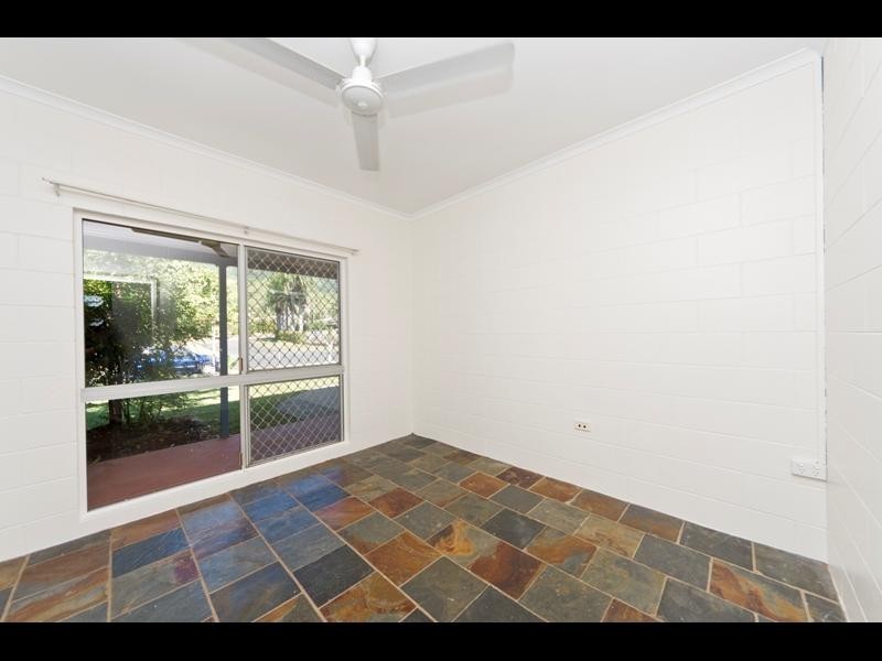 18 Lyndel Drive, Woree QLD 4868