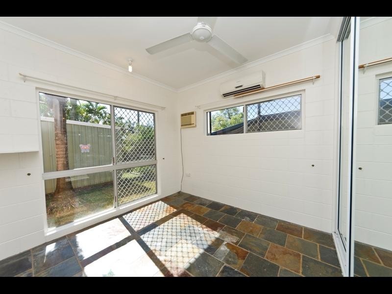 18 Lyndel Drive, Woree QLD 4868