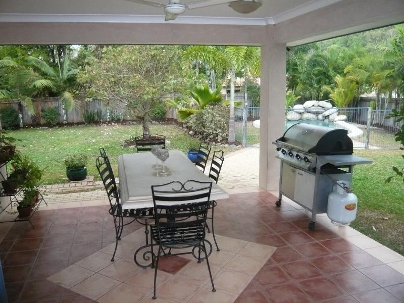 21 Bramble Street, Clifton Beach QLD 4879