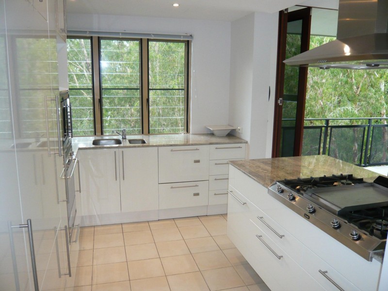 20/6 Cedar Road, Palm Cove QLD 4879