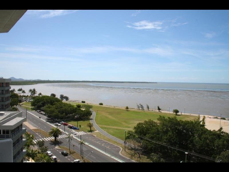 209/112a Abbott Street, Cairns City QLD 4870