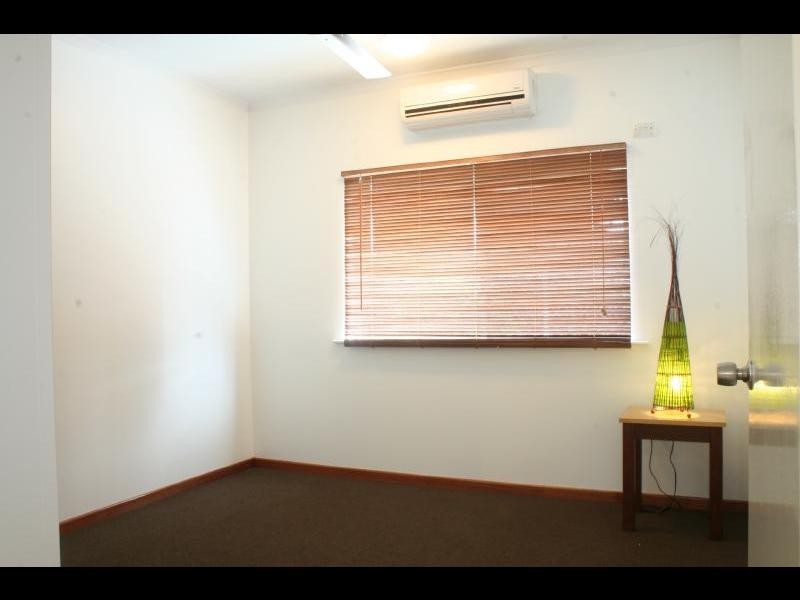 2/13 Springfield Crescent, Manoora QLD 4870