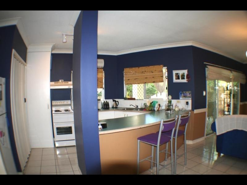 10/12 Grantala Street, Manoora QLD 4870