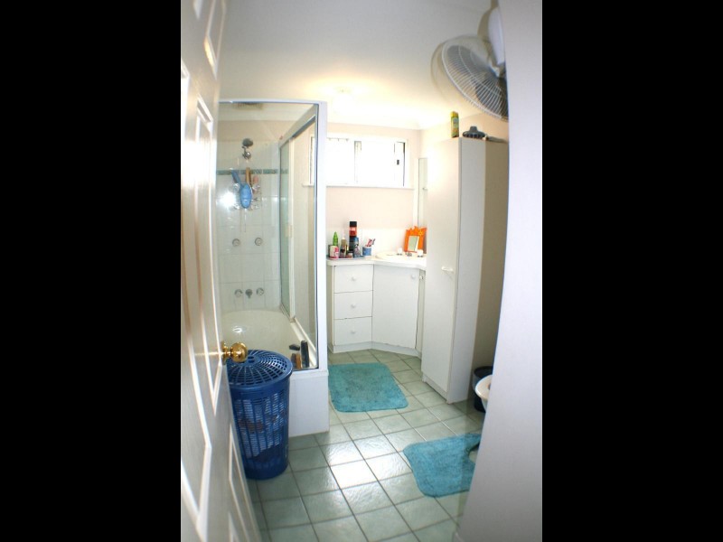 10/12 Grantala Street, Manoora QLD 4870