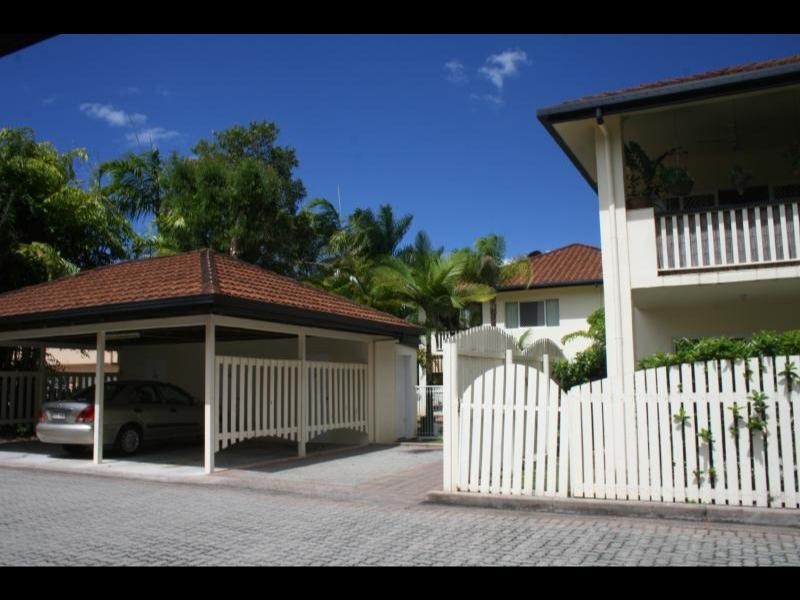 10/12 Grantala Street, Manoora QLD 4870