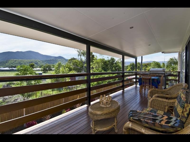 45 Debbie Street, Trinity Park QLD 4879