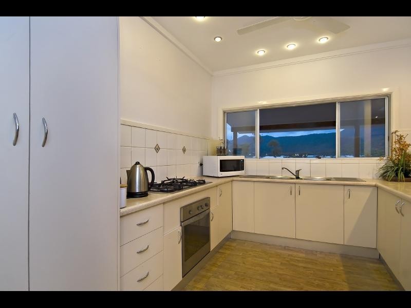 45 Debbie Street, Trinity Park QLD 4879