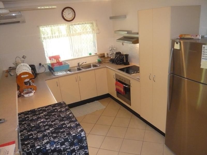 7 Cable Close, Kewarra Beach QLD 4879