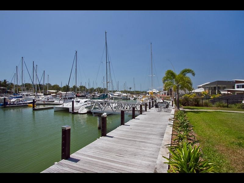 8 Marina Quay, Trinity Park QLD 4879