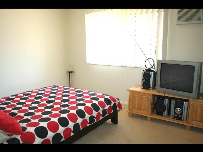 29 Cliffdale Street, Bentley Park QLD 4869