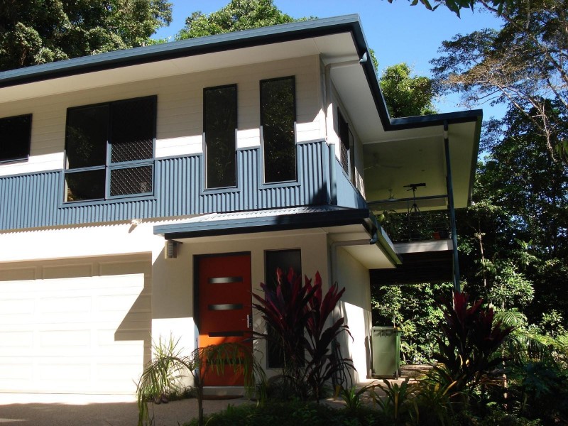 135 Hearl Close, Brinsmead QLD 4870