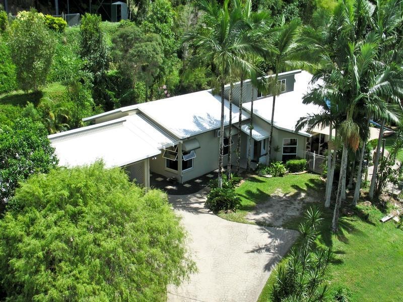 5 Juno Close, Mooroobool QLD 4870