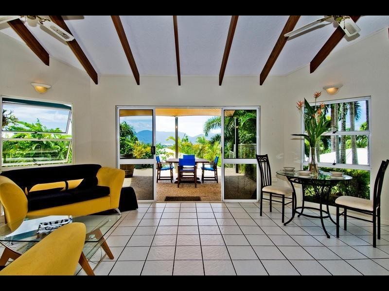 5 Juno Close, Mooroobool QLD 4870