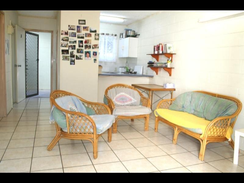 3/173 Mayers Street, Manoora QLD 4870