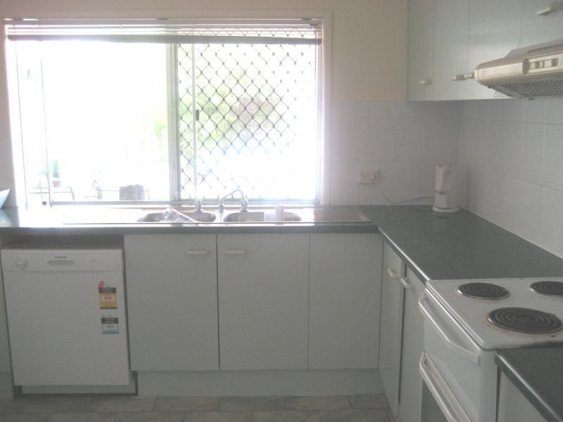 12 Jadana Close, Mooroobool QLD 4870