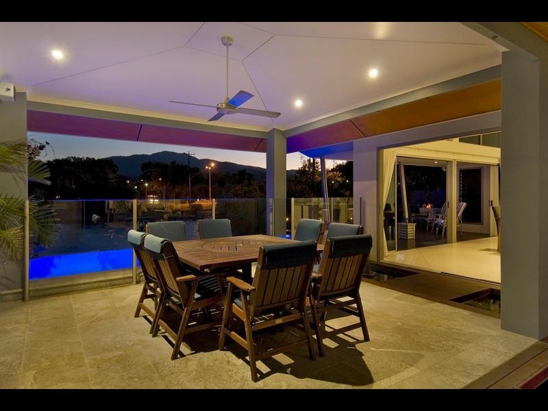 43 Riverside Parade, Trinity Park QLD 4879