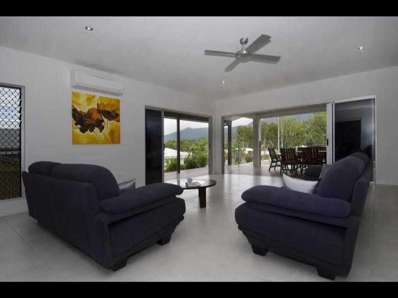 31 Propellor Crt,, Trinity Beach QLD 4879