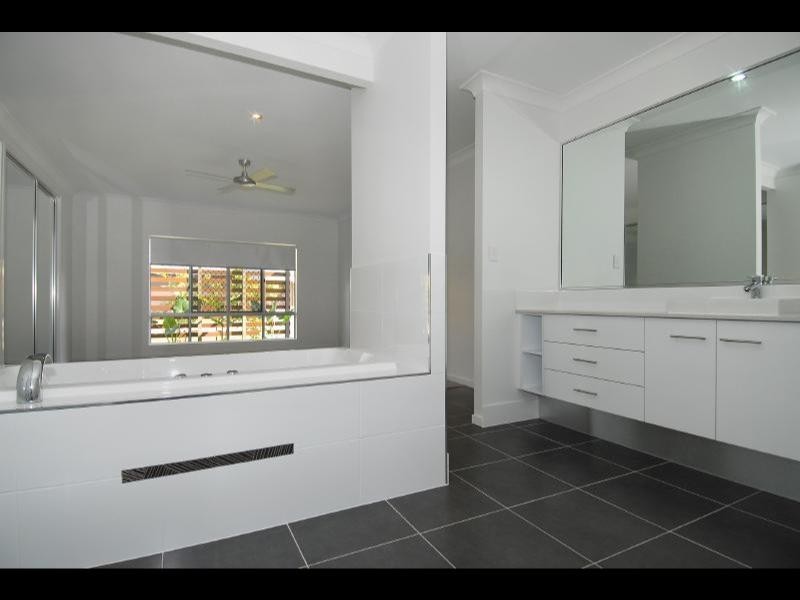 52 Bilgola Drive,, Kewarra Beach QLD 4879
