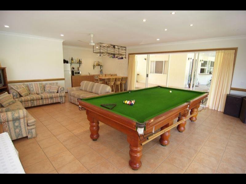 5 Crystal Close, Redlynch QLD 4870