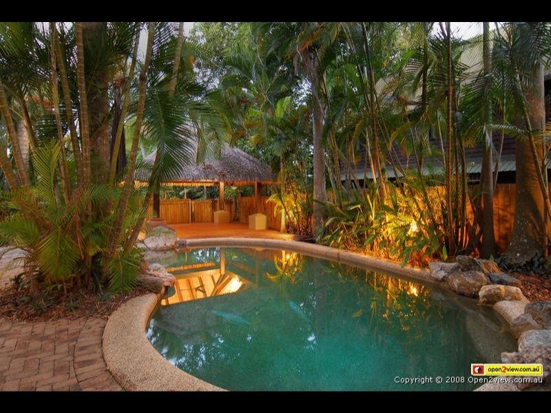 17 Hall Street, Edge Hill QLD 4870