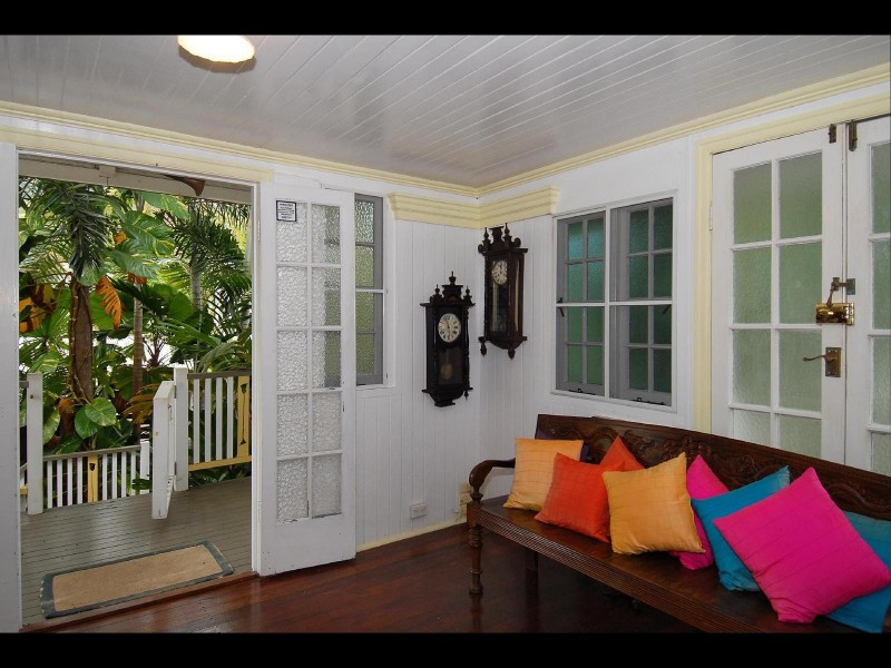 17 Hall Street, Edge Hill QLD 4870