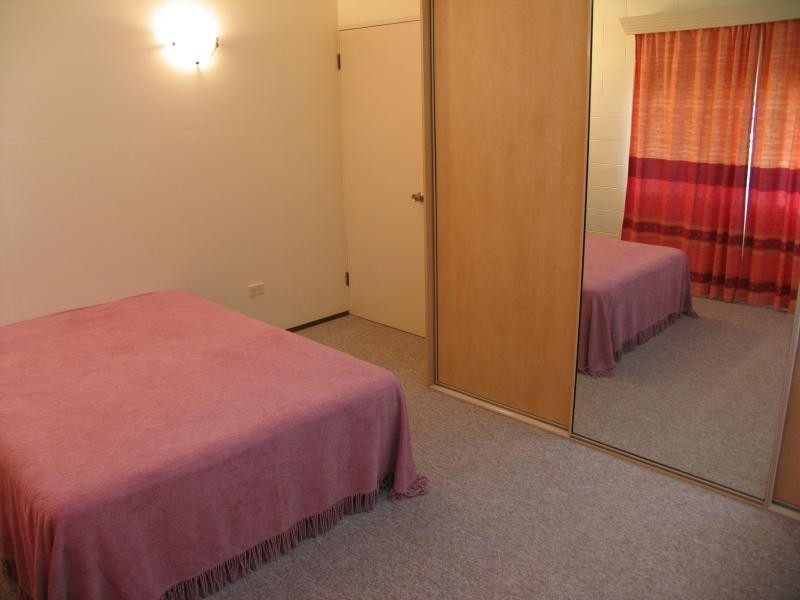 8 Sondrio Street, Woree QLD 4868