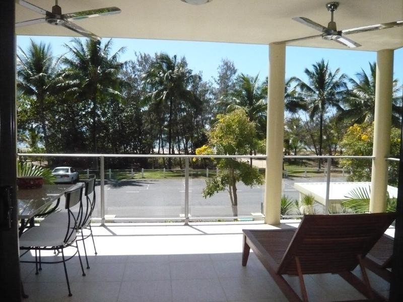 4/31-33 Sims Esp, Yorkeys Knob QLD 4878