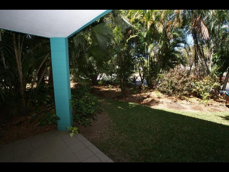 63 Moore Street, Trinity Beach QLD 4879